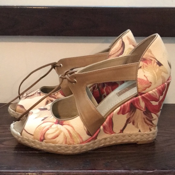 COPY - 👠 Luz Da Lua Floral Wedge Shoes H10 - Picture 3 of 4